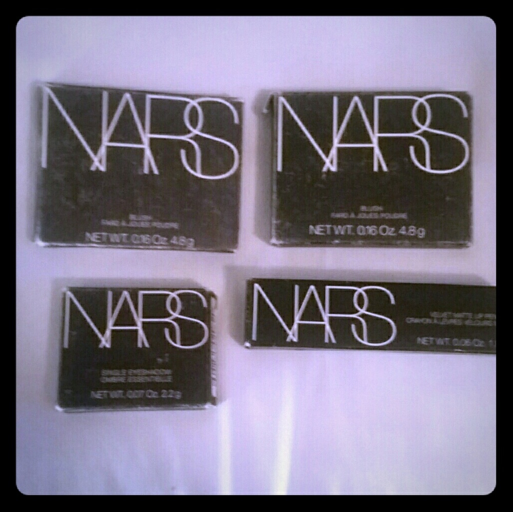 NARS Bundle